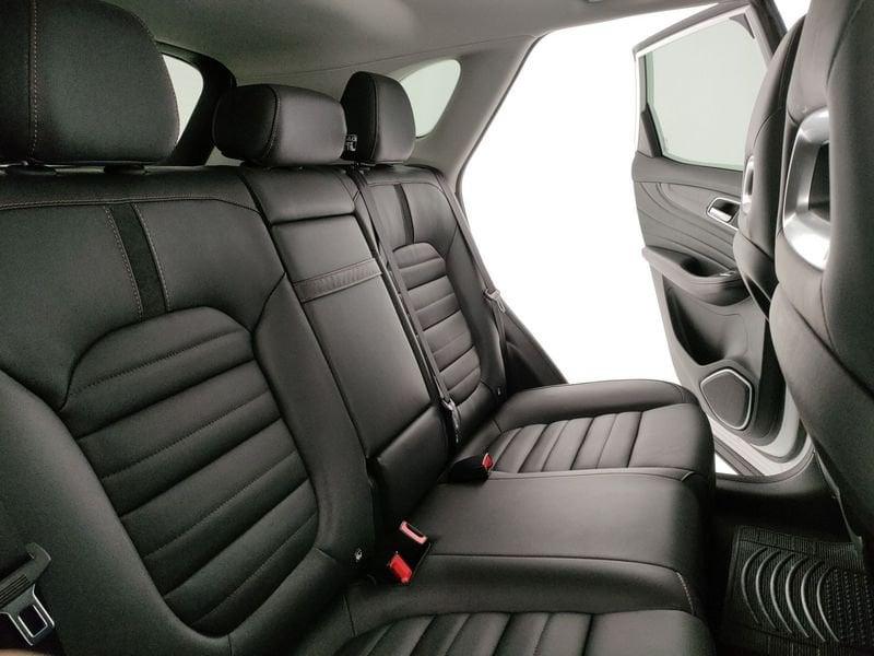 MG EHS Plug-in Hybrid Exclusive