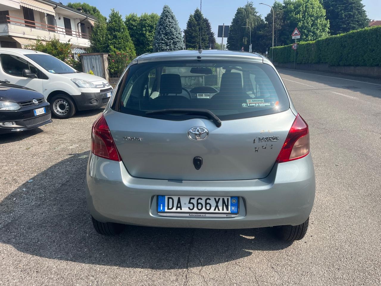 Toyota Yaris 1.3 3 porte/cambio è semiautomatico
