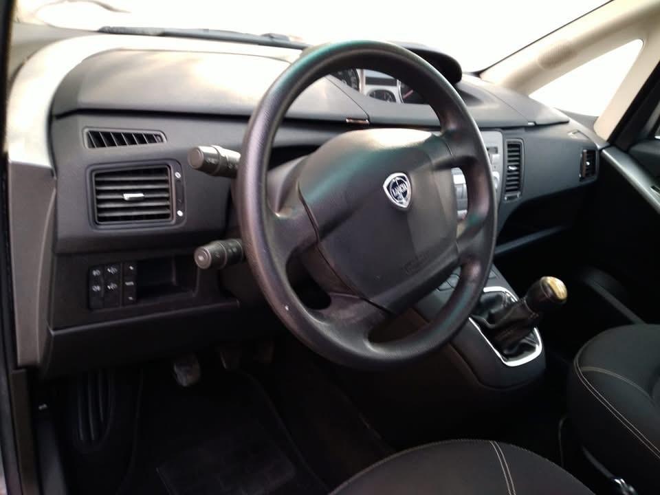 Lancia MUSA 1.3 Mjt 95 CV Platinum