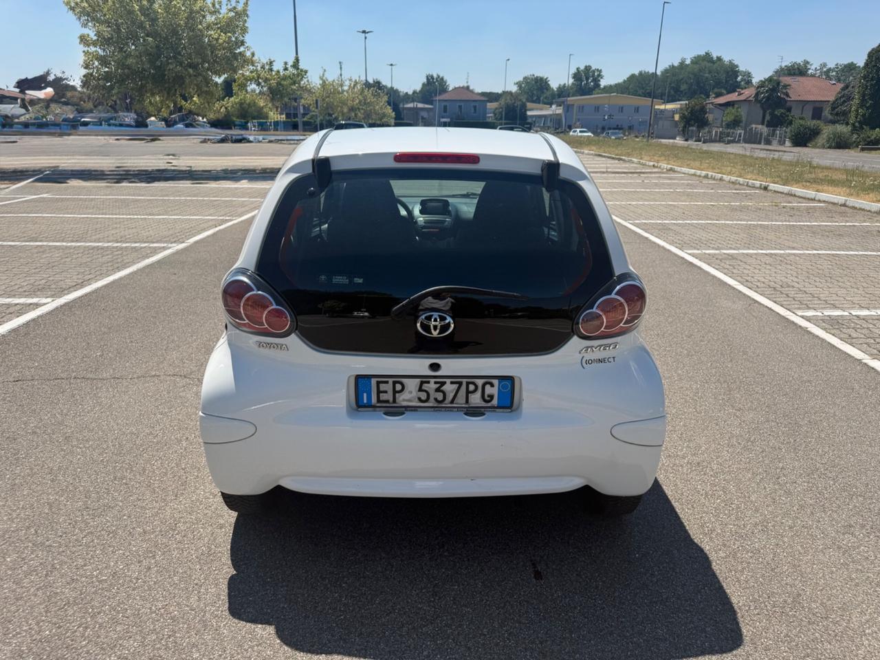 Toyota Aygo 1.0 12V VVT-i 5 porte 68Cv*Navi*Neopatentati