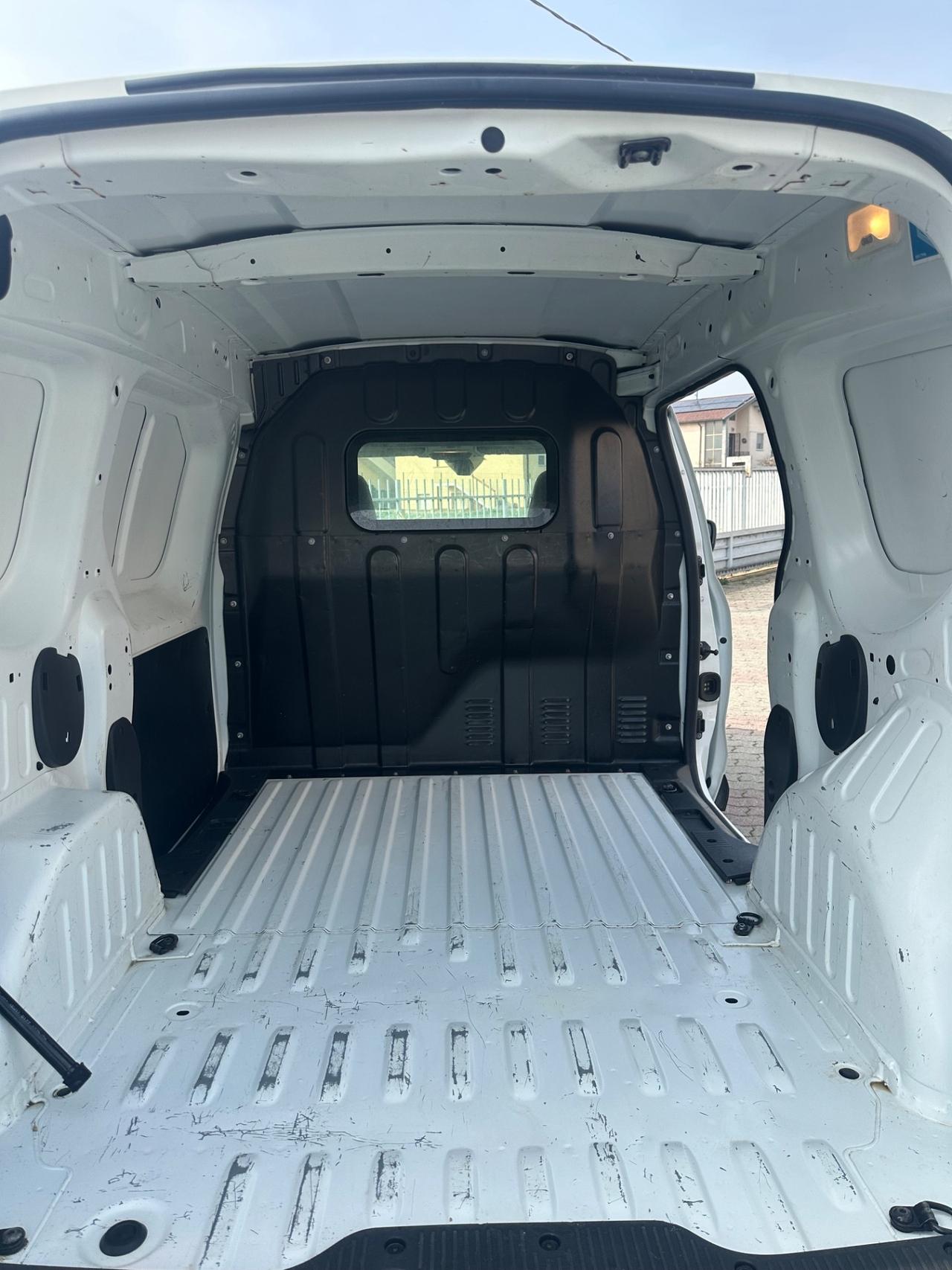 Renault Express 1.4 Blue dCi 95 Van