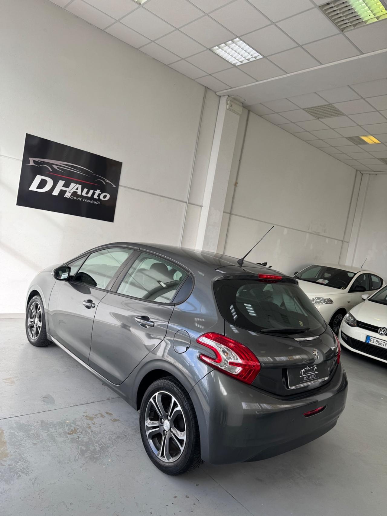 Peugeot 208 1.4 HDi 68 CV 5 porte Active