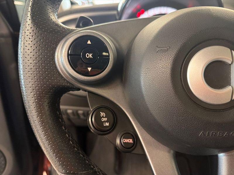 smart fortwo 70 Twinamic Prime