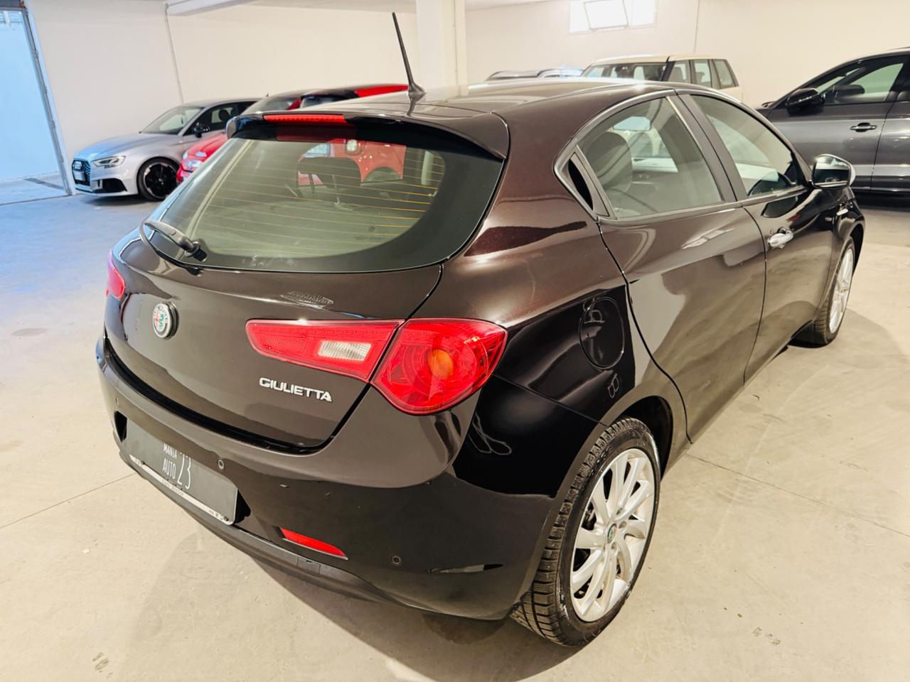 Alfa Romeo Giulietta 1.6 JTDm 120 CV Super*RESTYLING*NEOPATENTATI*