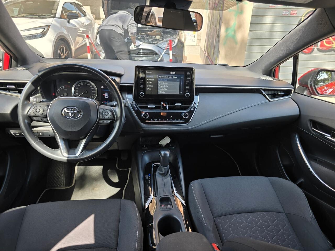 Toyota Corolla TS 1.8 Hybrid Business Tech N1