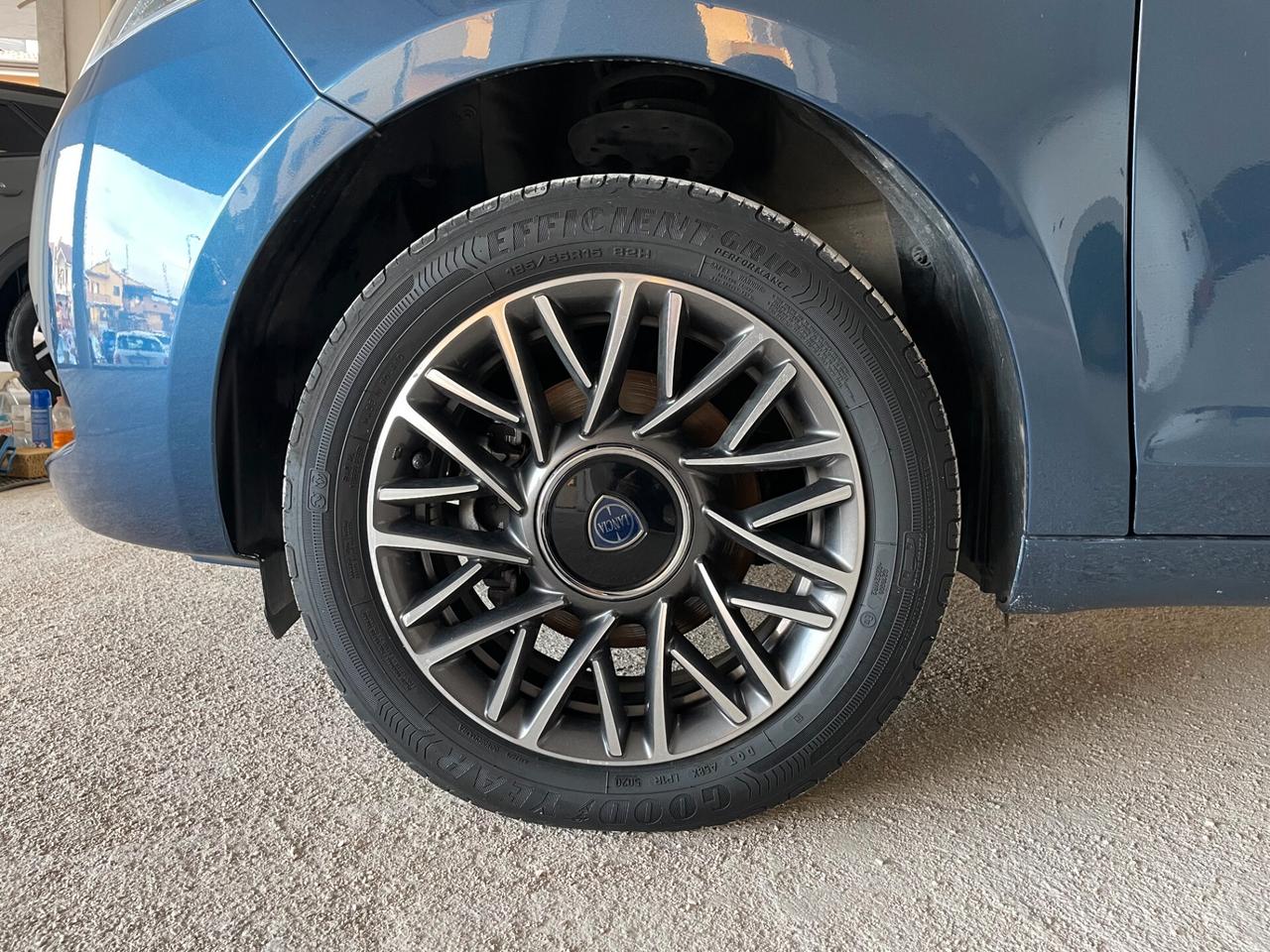 LANCIA Ypsilon 1.0 Hybrid 70CV EcoChic GOLD