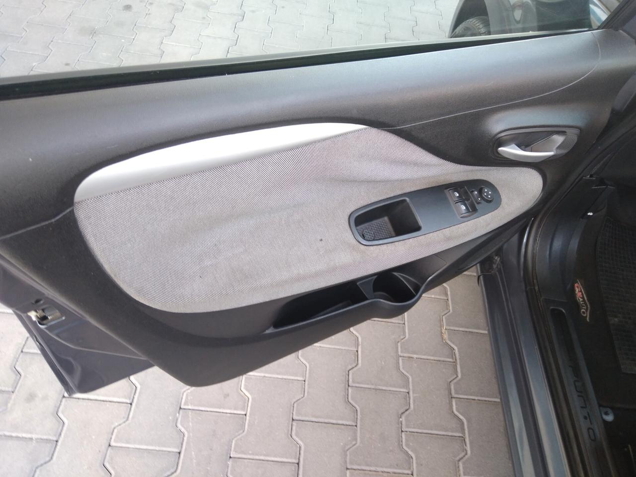 Fiat Punto Evo 1.3 Mjt 75 CV 5 porte Dynamic x neopatentati