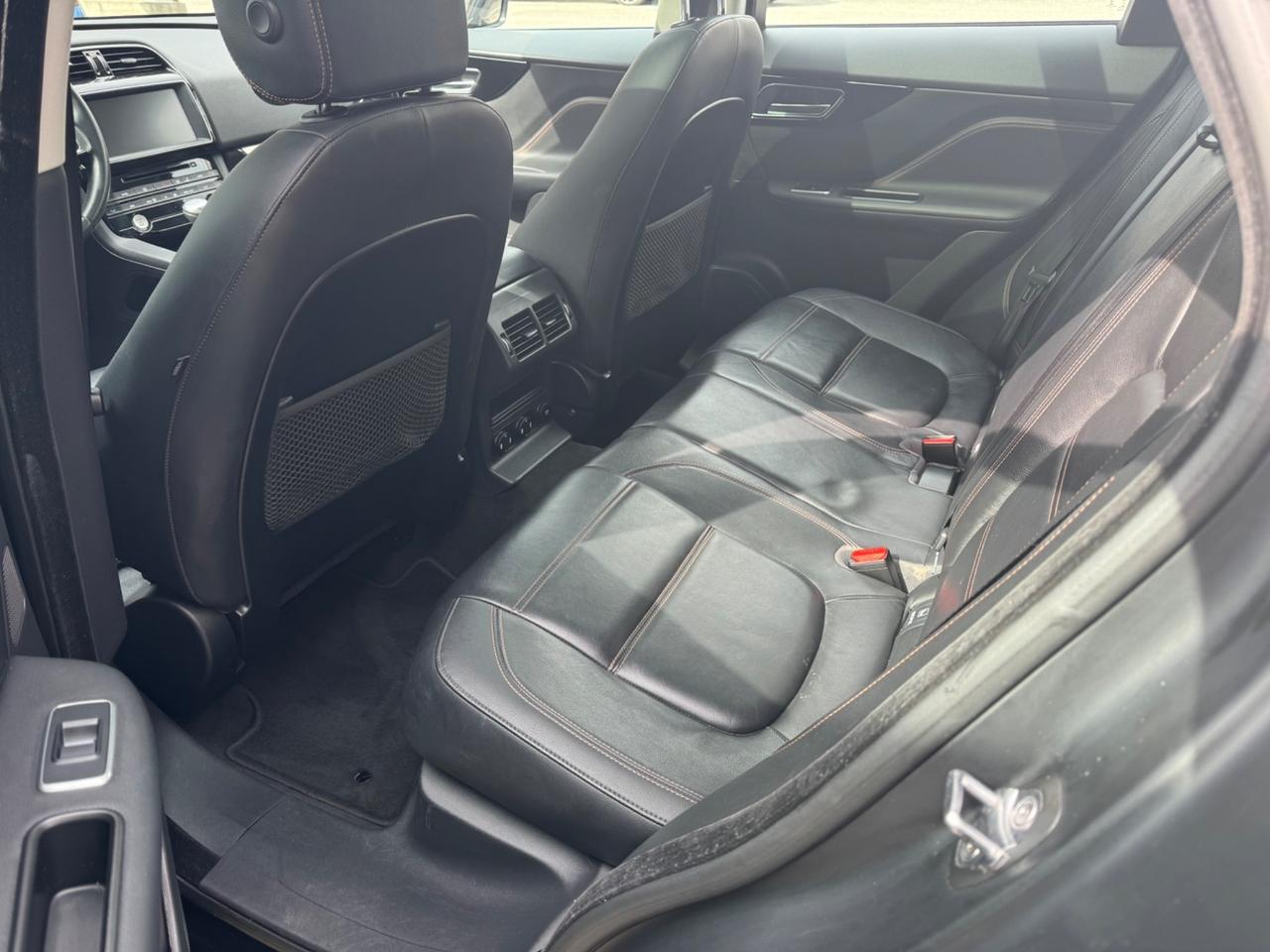 Jaguar F-Pace 2.0 D 163 CV R-Sport