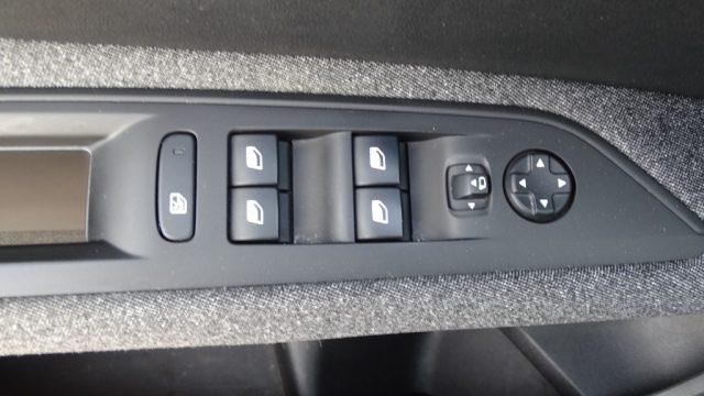 PEUGEOT 3008 BlueHDi 130 S&S Automatica "Business", Garanzia..