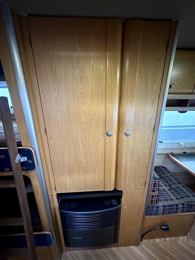 Laika Ecovip daily 2.8 7posti motorhome