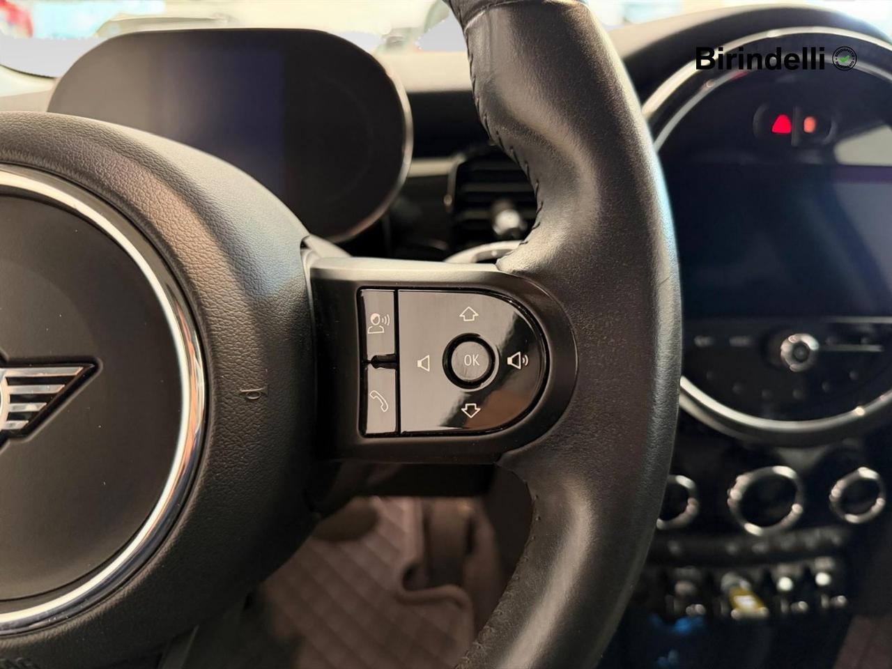 MINI Mini Full El. (F56) - Mini Cooper SE Yours