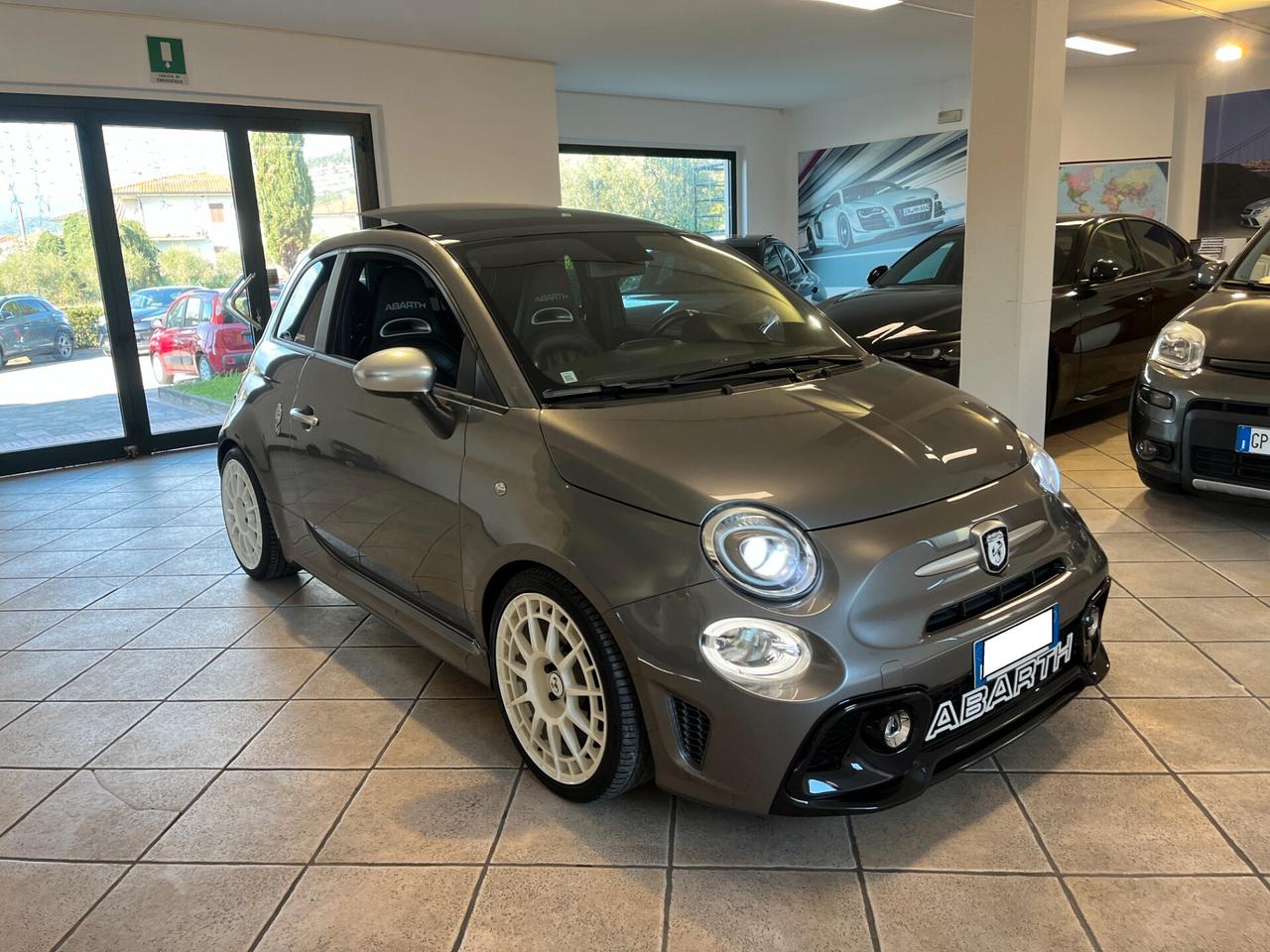 Abarth 595 1.4 Turbo T-Jet 165 CV Turismo