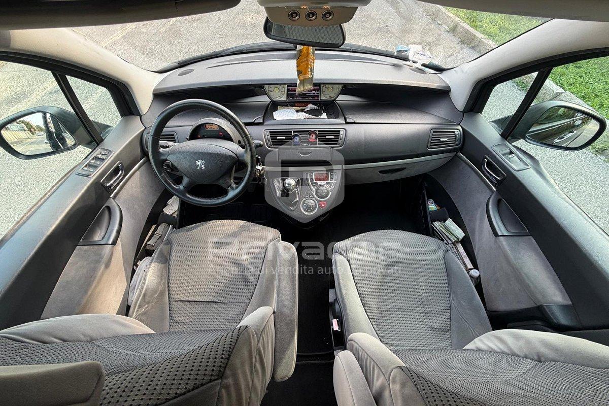 PEUGEOT 807 2.0 HDi 163CV SV