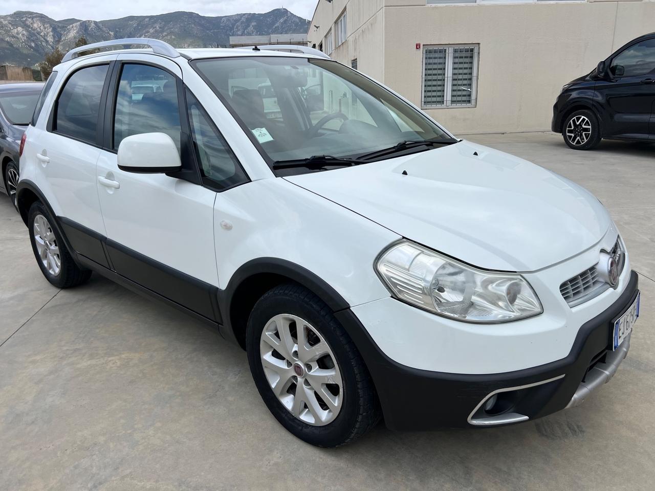 Fiat Sedici 2.0 MJT 16V 4x2 Dynamic 2011