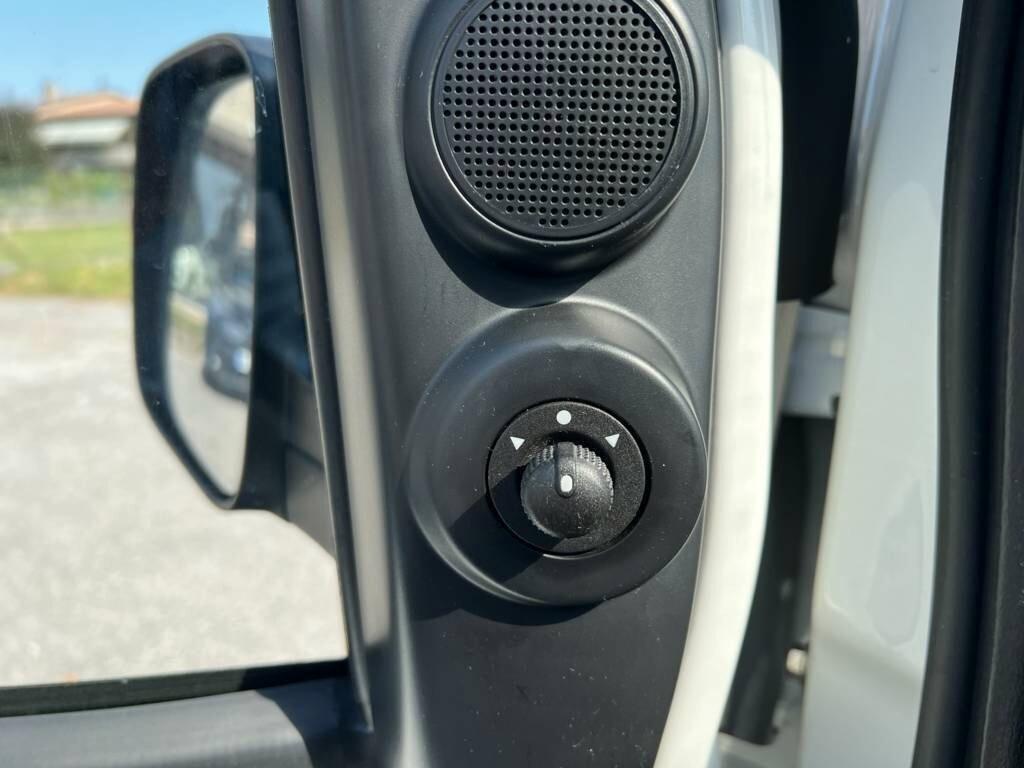 Fiat Fiorino 1.3 MJT 95CV Cargo SX