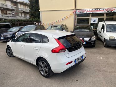 Volvo V40 D2 1.6 Kinetic