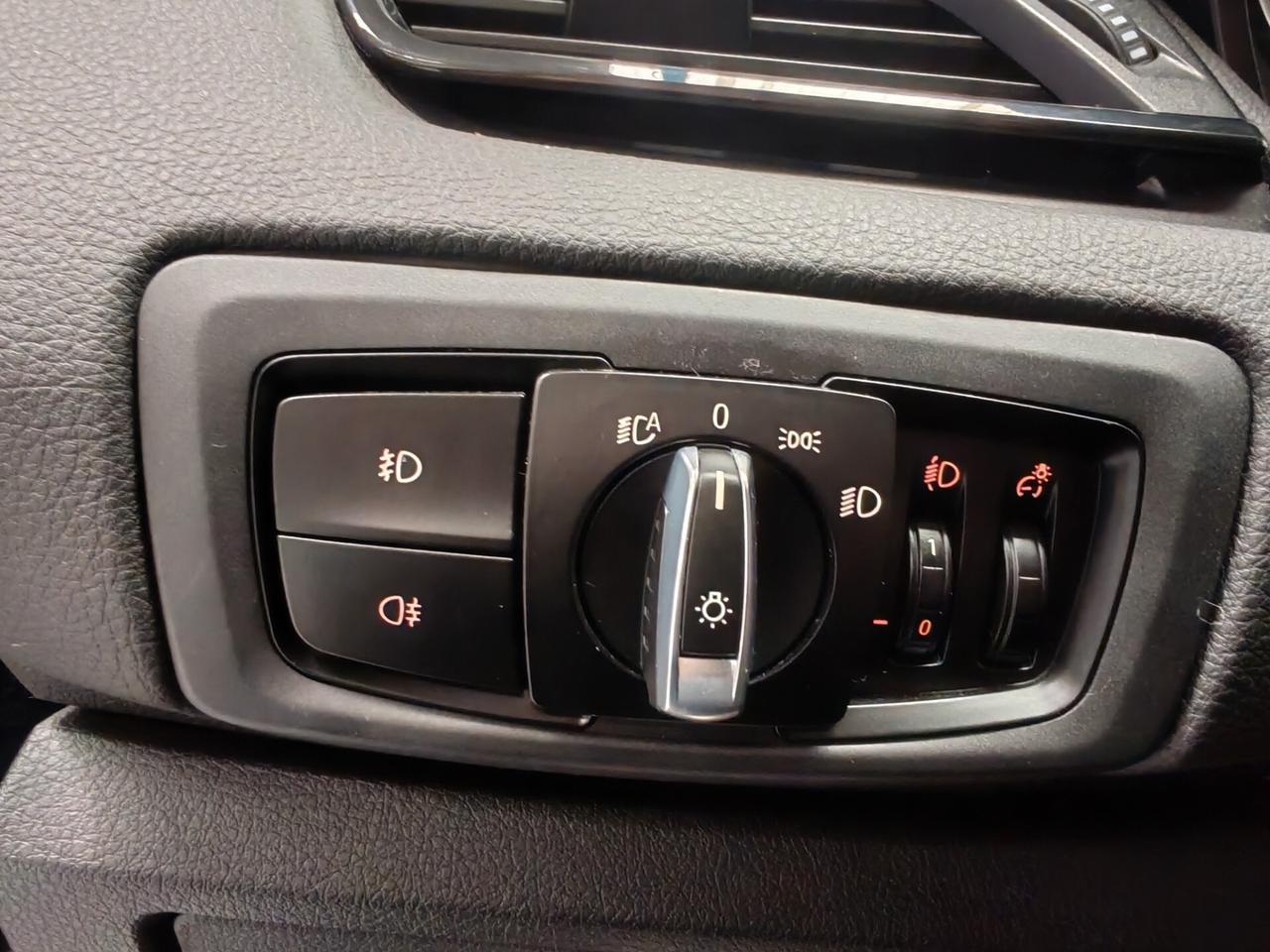 Bmw 216 216d Active Tourer Sport