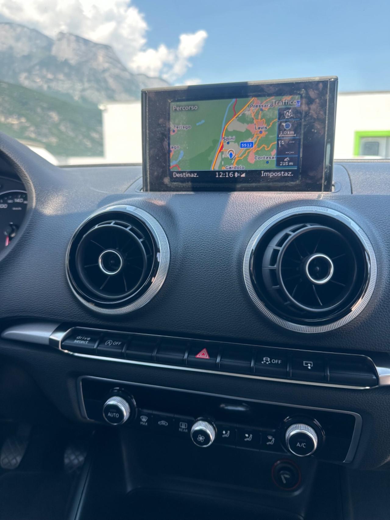 Audi A3 1.6 TDI 6 MARCE ADATTA A NEOPATENTATI