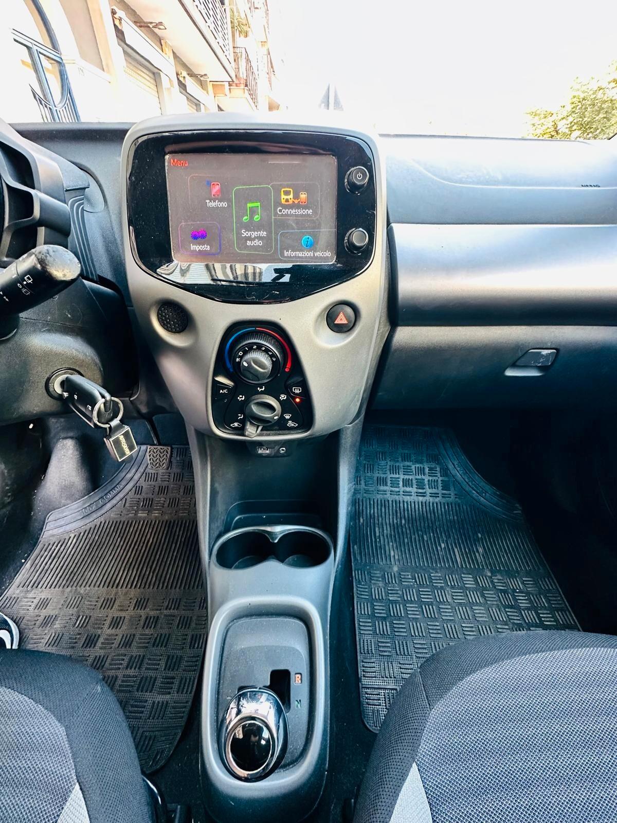 Toyota Aygo 1.0 72 CV 5p CAMBIO AUTOMATICO