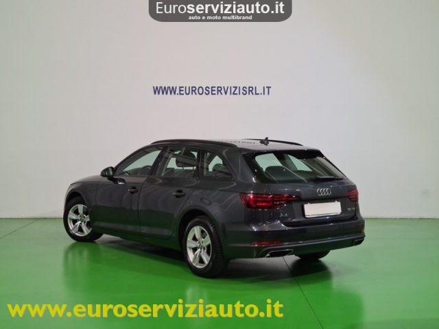 AUDI A4 Avant 35 TDI S tronic