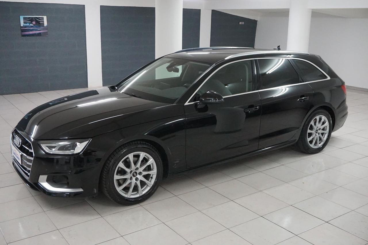 Audi A4 Avant 30 TDI/136 CV S tronic Business Advanced