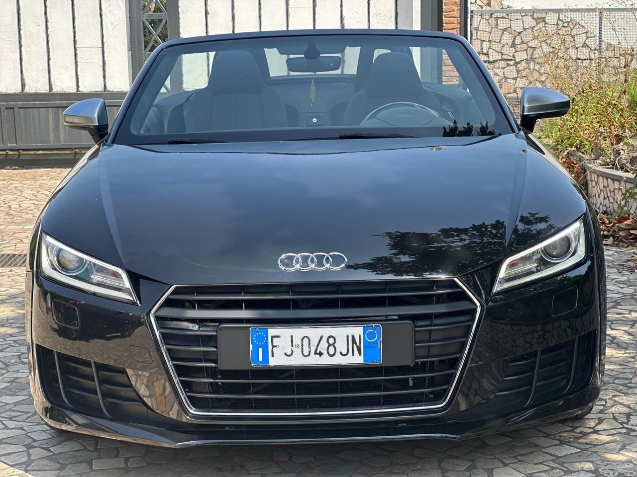 Audi TT Roadster 2.0 TDI 184CV ultra Design 2016