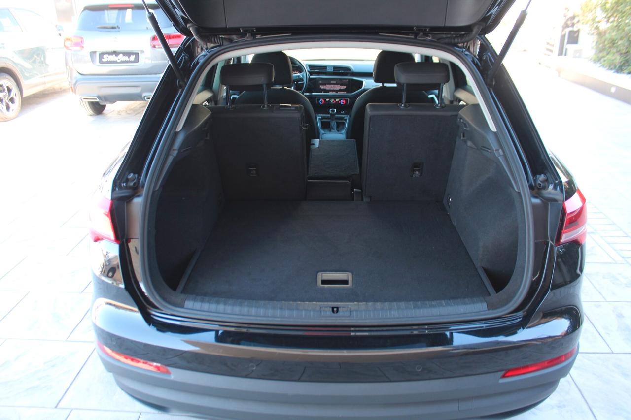 Audi Q3 35 TDI S tronic Business