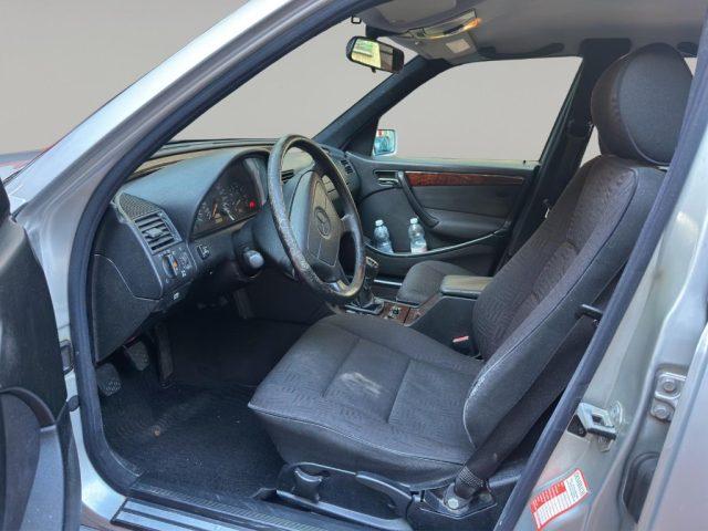 MERCEDES-BENZ C 180 cat ELEGANCE