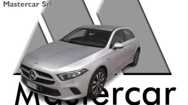 MERCEDES-BENZ A 250 e eq-power Business Extra auto - GC736ZY