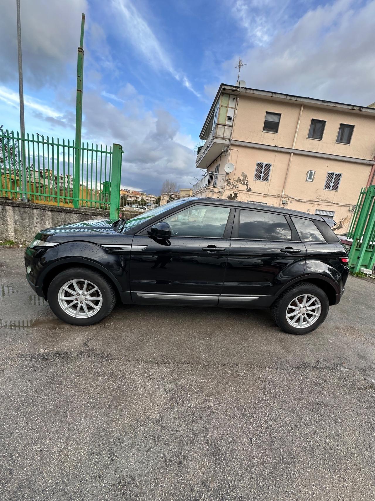 Land Rover Range Evoque 2.2 TD4 5p. Prestige