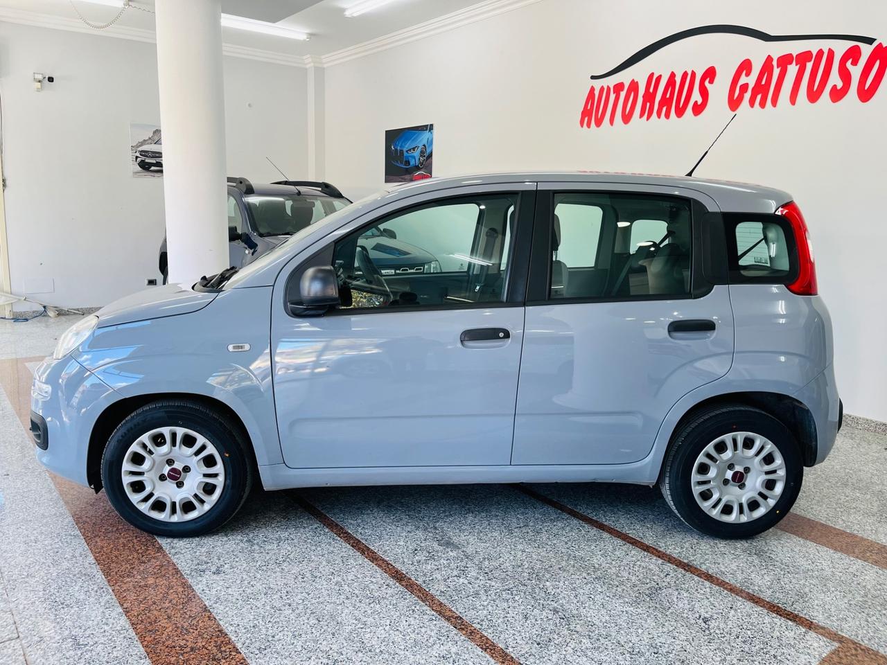 Fiat Panda 1.2 benzina 69cv anno 2018 italiana