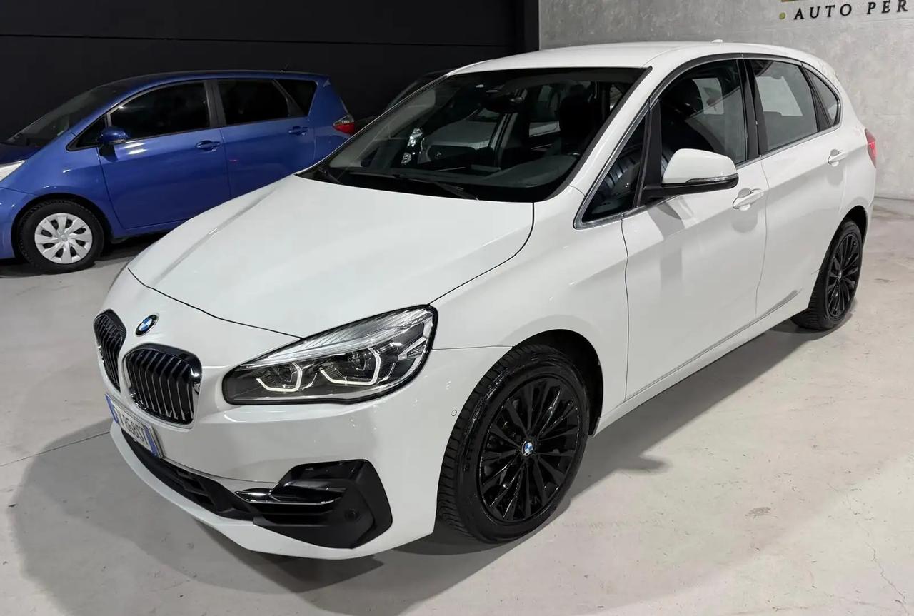 Bmw 216 Diesel Automatico Neopatentati