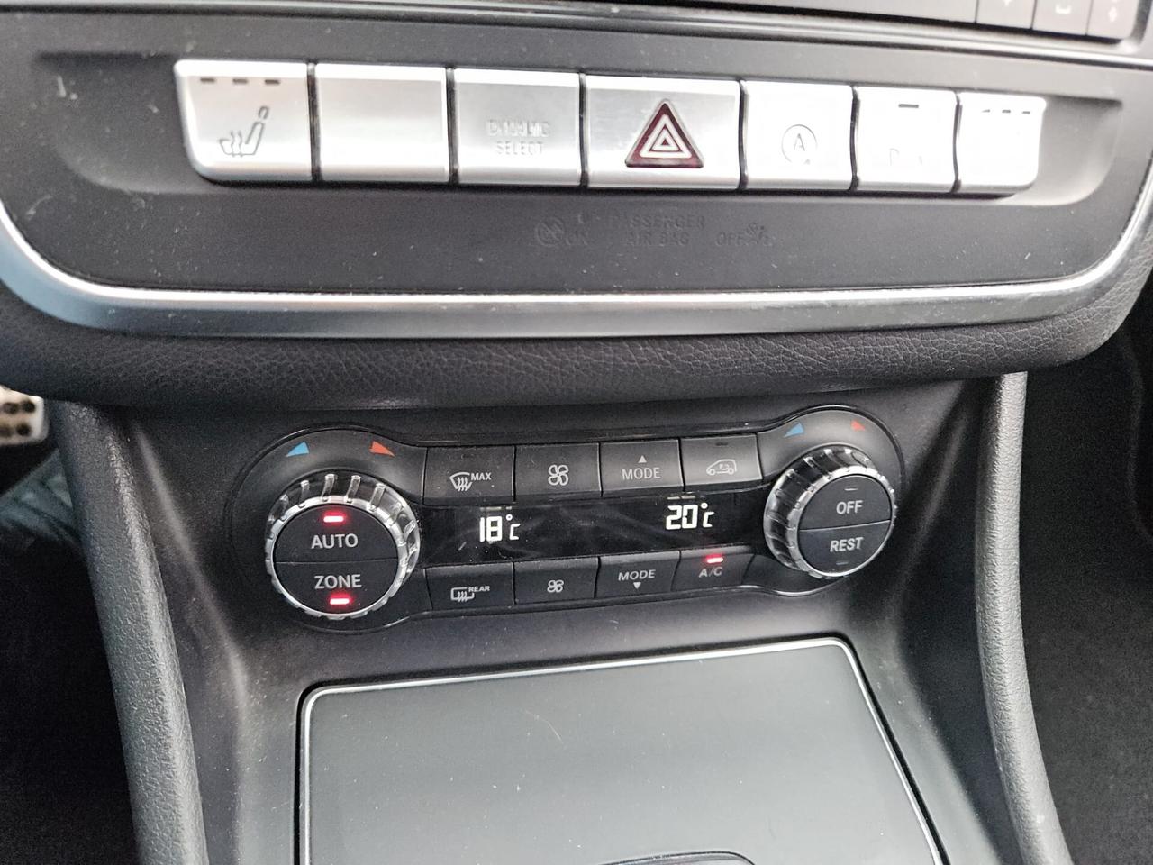 Mercedes-benz CLA 200 d Premium