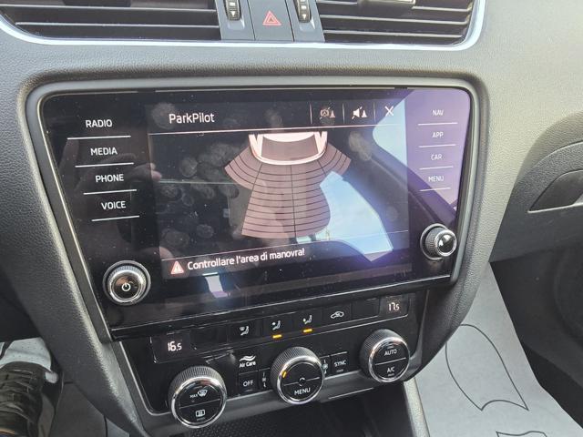 SKODA Octavia 1.6 TDI SCR 115 CV Wagon Executive