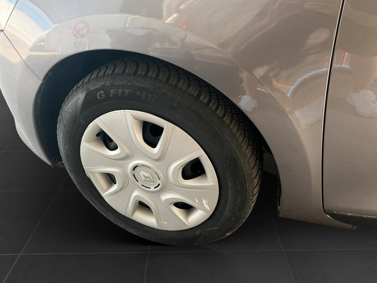 Renault Clio 1.2 GPL 75cv NEOPATENTATI