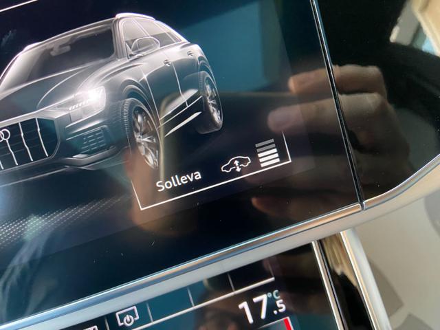 AUDI Q8 55 3.0 TFSI e quattro tiptronic Sport S line plus