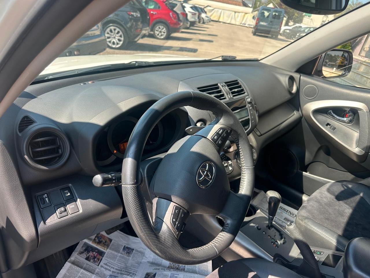 Toyota RAV4 Crossover 2.2 D-Cat F1 A/T 150 CV Executive