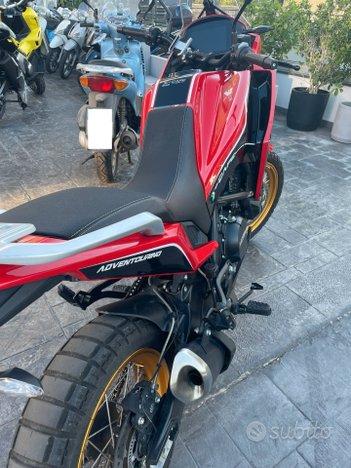 MOTO MORINI XCAPE 650 2024
