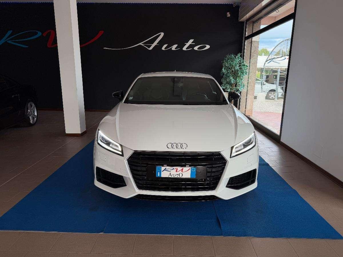 Audi TT 2.0 TFSI quattro S tronic S line