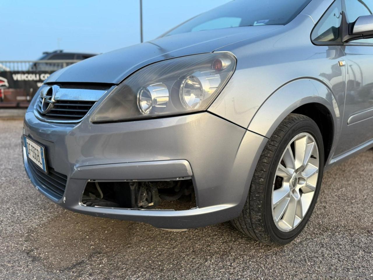 OPEL Zafira 1.6 ecoM 94 CV Cosmo