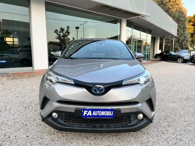 TOYOTA C-HR 1.8 Hybrid E-CVT Trend