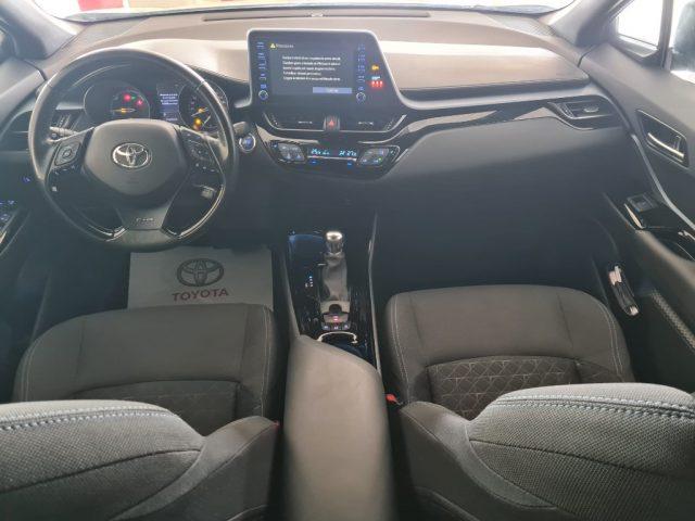 TOYOTA C-HR 2.0 Hybrid E-CVT Trend