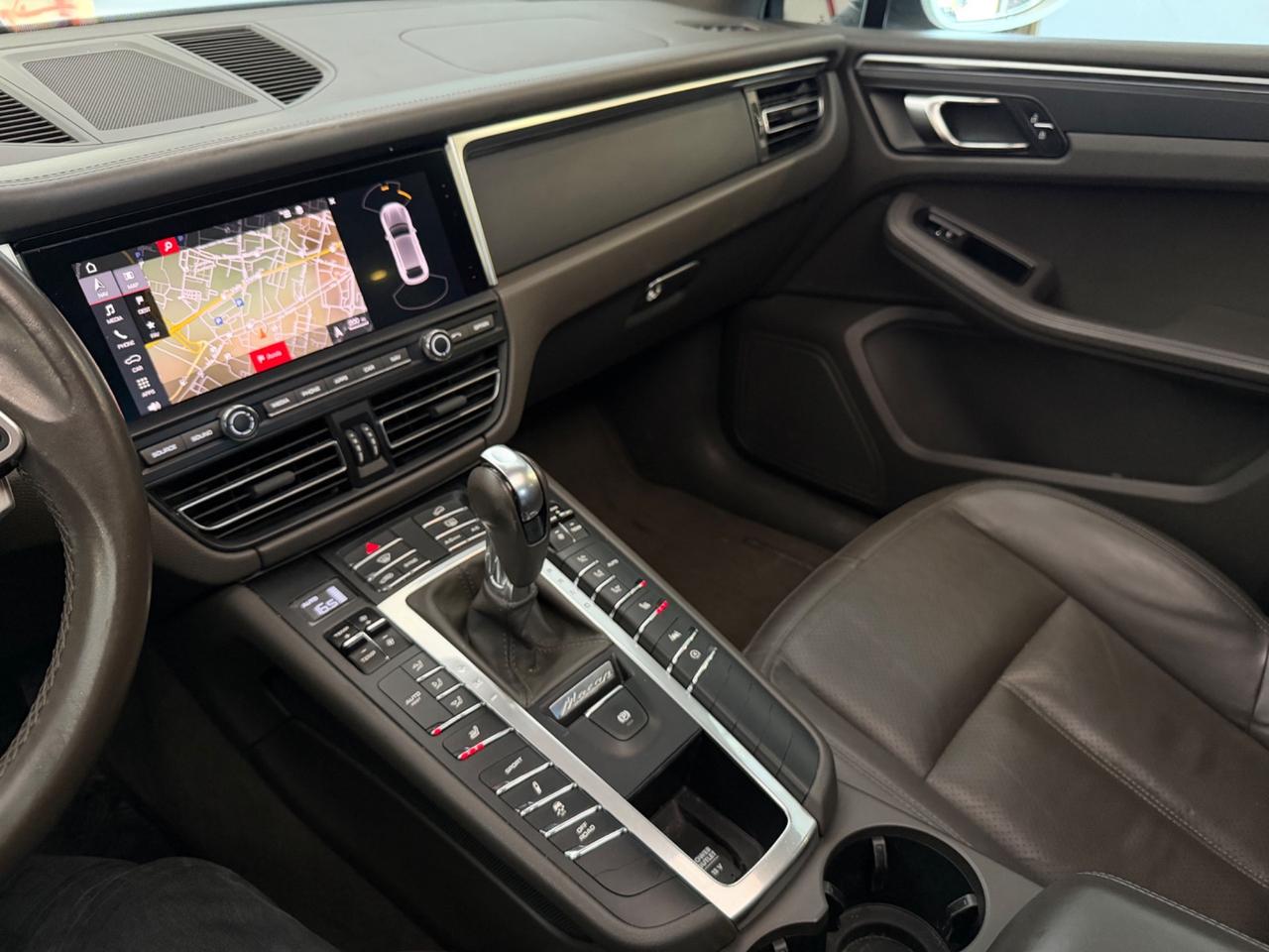 Porsche MACAN 2.0 (180 KW) full full tetto apribile
