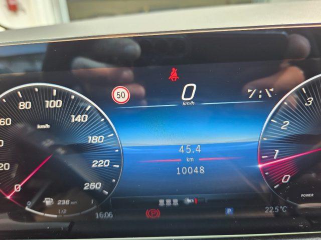 MERCEDES-BENZ GLA 180 Automatic Progressive Advanced Plus