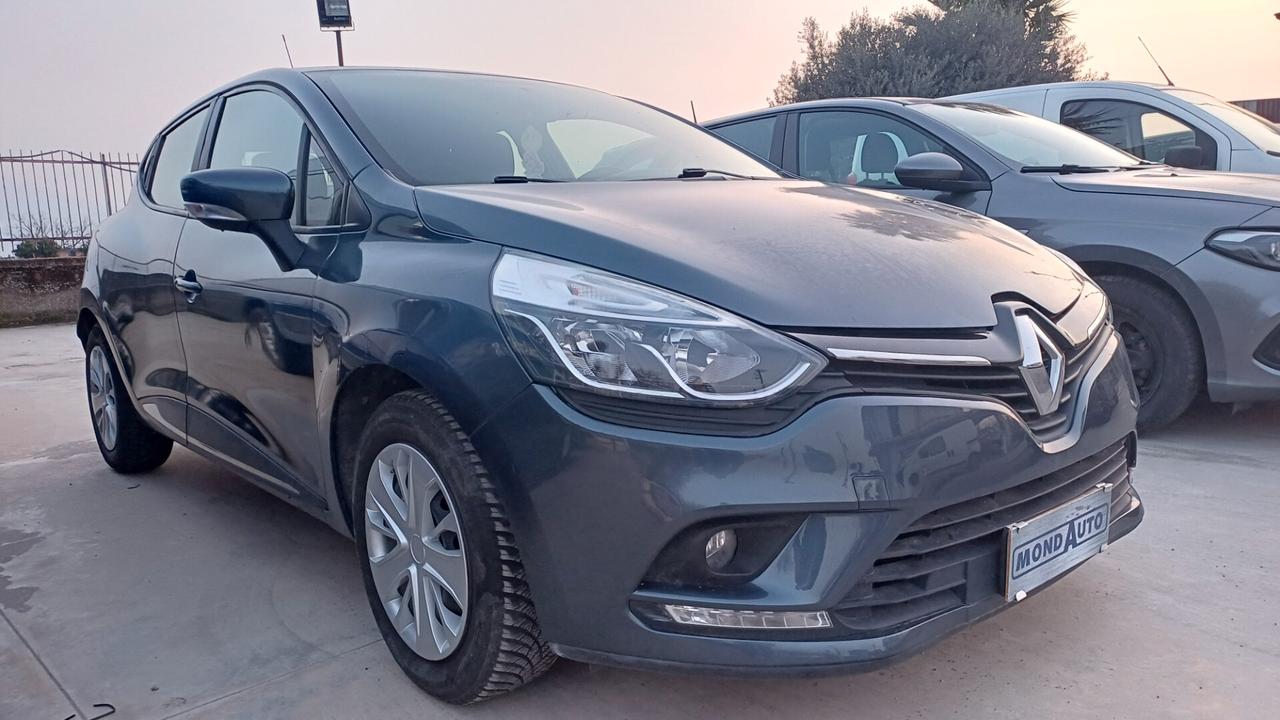 Renault Clio TCe 12V 90 CV 5 porte Business 2019
