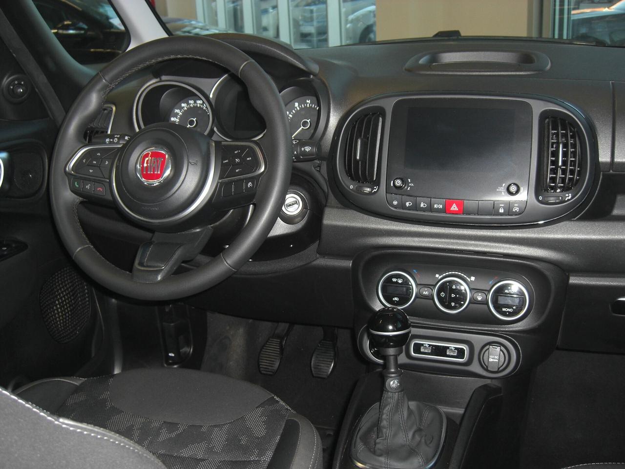 Fiat 500L 1.4 95 CV S&S Cross