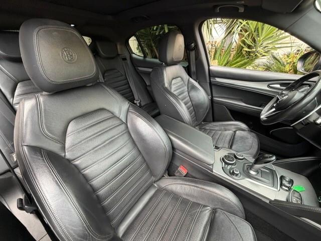 Alfa Romeo Stelvio 2.2 Turbodiesel 210 CV AT8 Q4 Super
