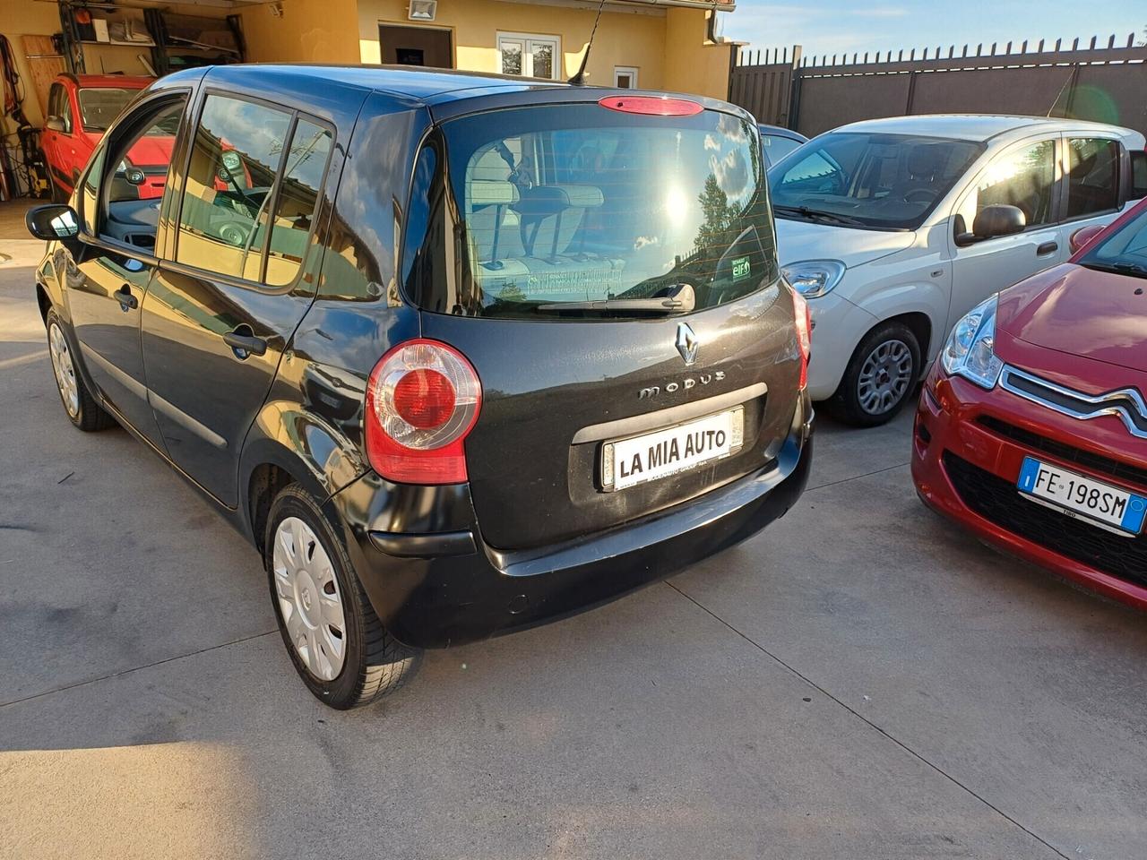 Renault Modus 1.5 dCi 85CV Dynamique