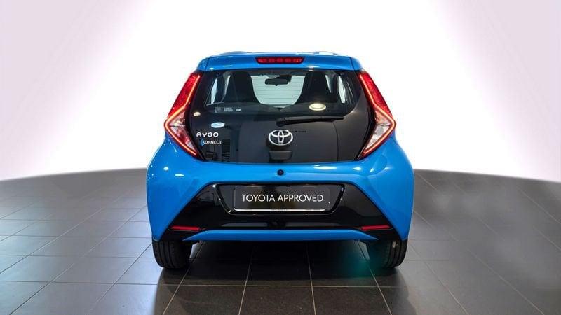 Toyota Aygo II 2018 5p 5p 1.0 x-play 72cv