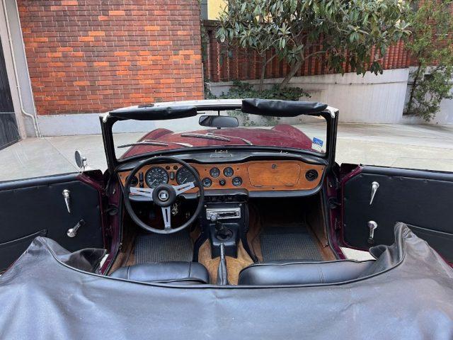 TRIUMPH TR6 P.I.
